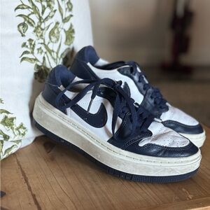 Nike Air Jordan 1 Elevate Sneaker